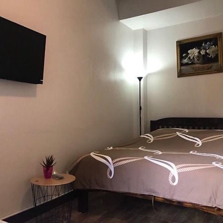 Fon Hostel เชียงราย ภายนอก รูปภาพ